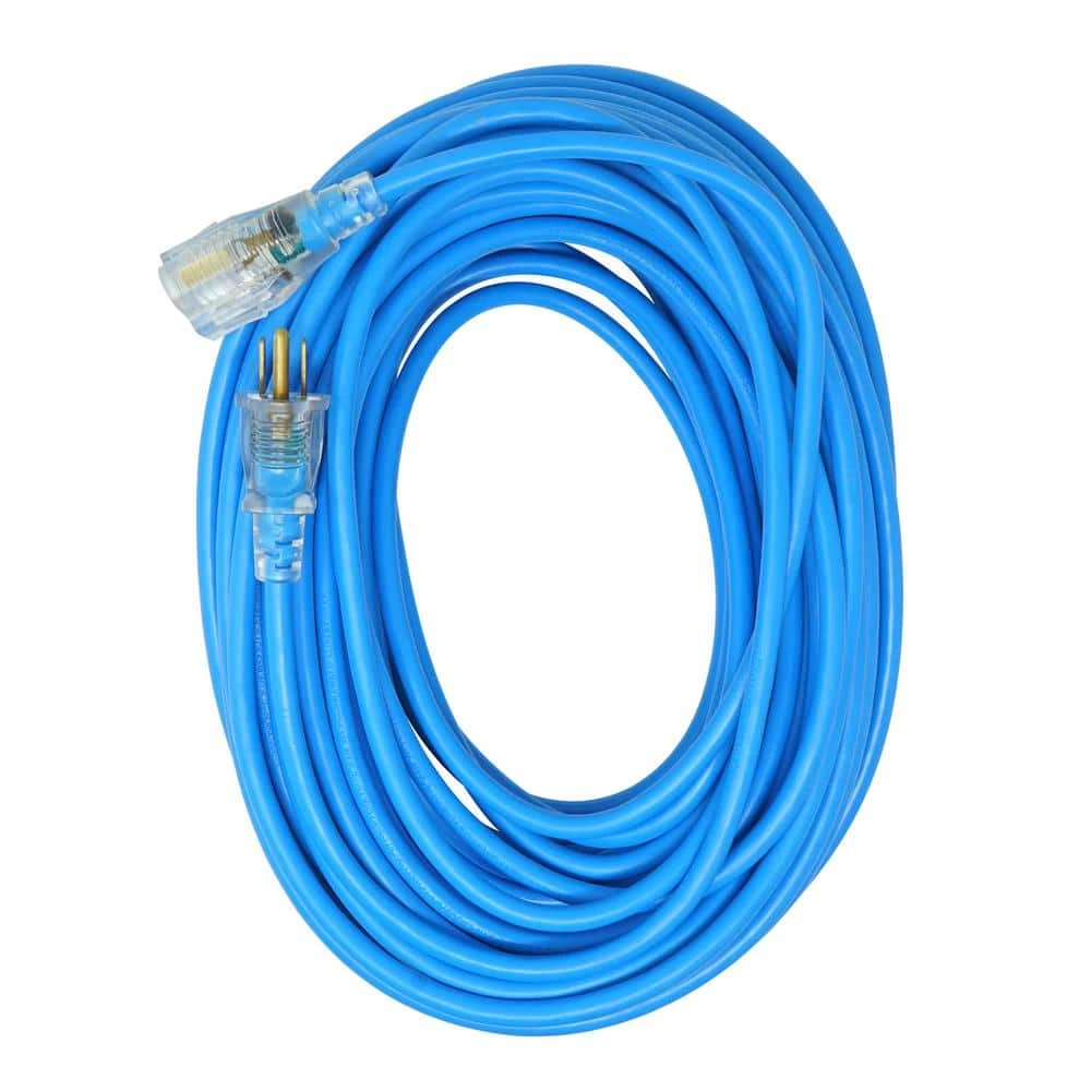 Southwire 100 ft. 16/3 SJTW Cold Weather Outdoor Light-Duty Extension Cord 4 Southwire 100 ft. 16/3 SJTW Cold Weather Outdoor Light-Duty Extension Cord - Image 2