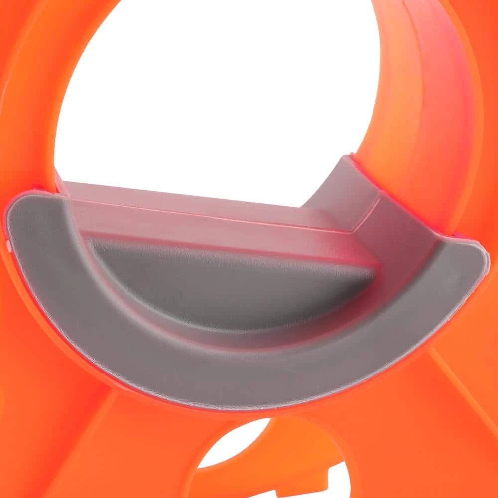 HDX 150 ft. 16/3 Extension Cord Storage Reel 5 HDX 150 ft. 16/3 Extension Cord Storage Reel - Image 3