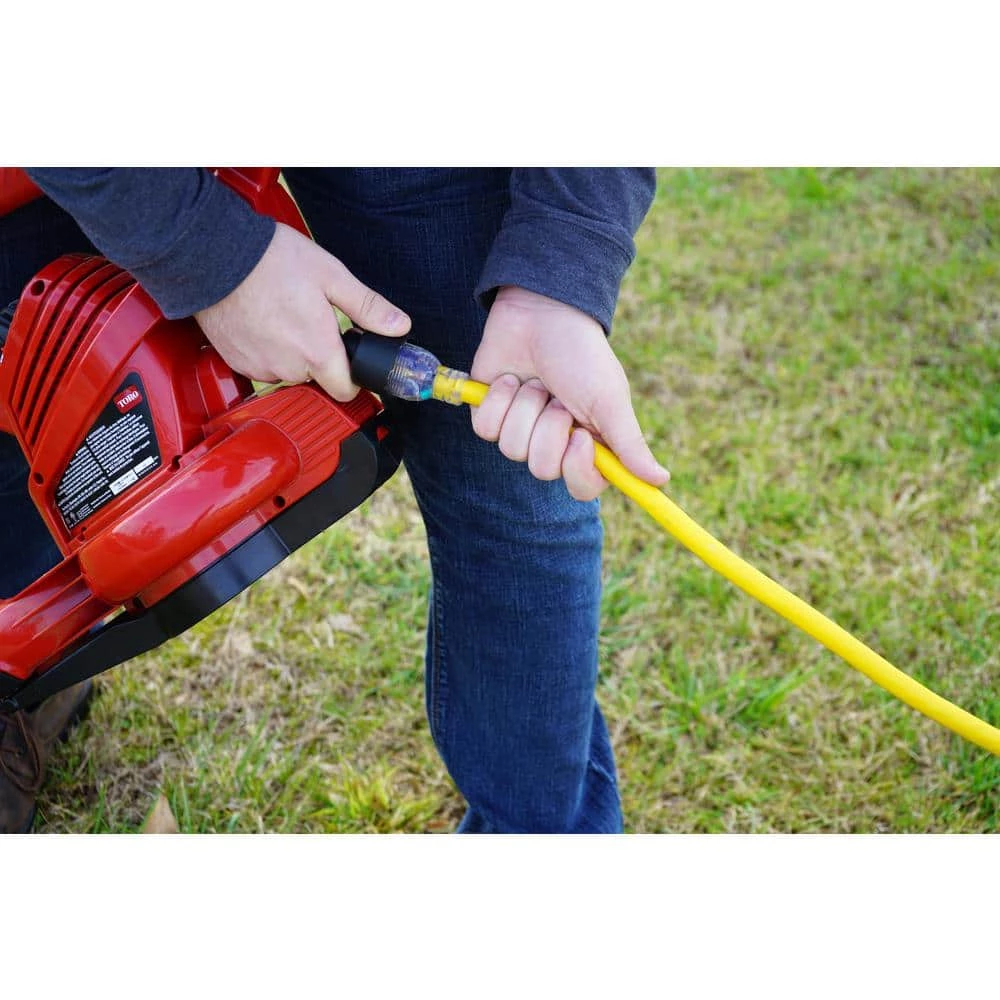 Woods 100 ft. 10/3 SJTW Extra Heavy-Duty 15-Amp General Purpose High Visibility Extension Cord with Lighted End, Yellow 4 Woods 100 ft. 10/3 SJTW Extra Heavy-Duty 15-Amp General Purpose High Visibility Extension Cord with Lighted End, Yellow - Image 2